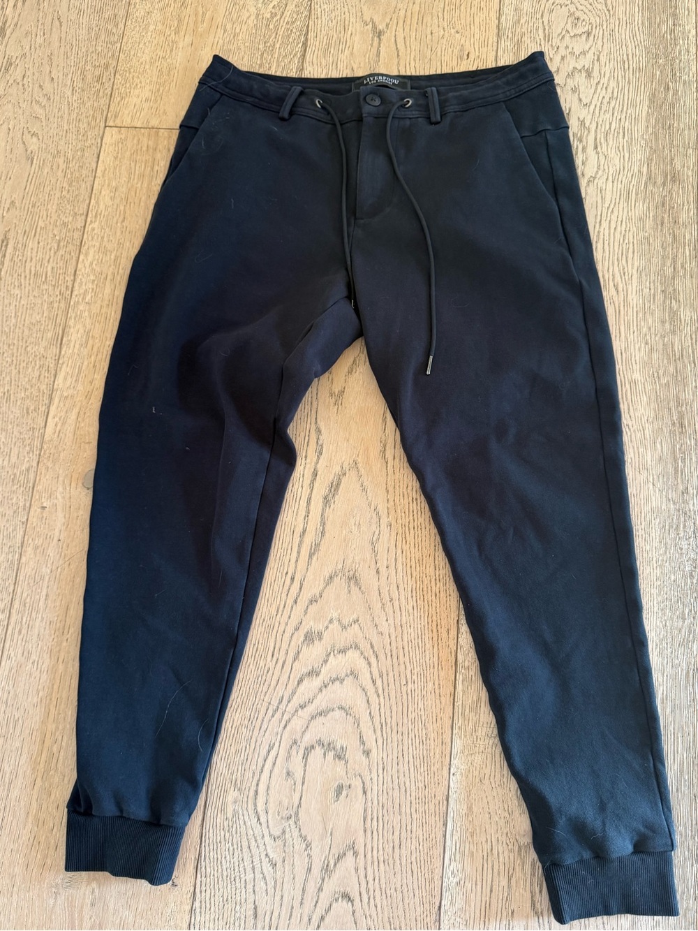 Liverpool Los Angeles Men's Jogger Sweatpants Sz 33x28 Navy Drawstring